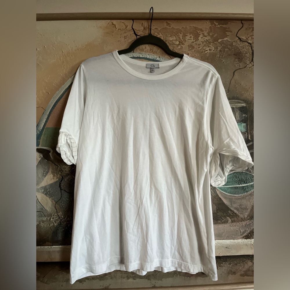 Clu USA - Loose T-Shirt with striped sleeve trim